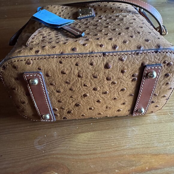 NWT Dooney & Bourke Tan Leather Ostrich Small Ridley Bag - H 9" x W 4.5" x L 8" - Picture 16 of 16